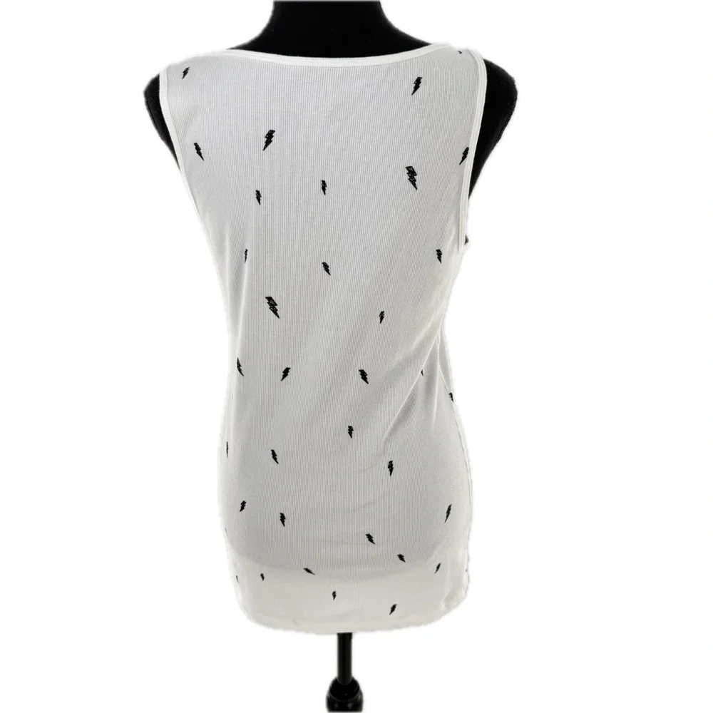 GAP White Rib-Knit Boyfriend Tank Top with Black Lightning Bolt Pattern Size XL
